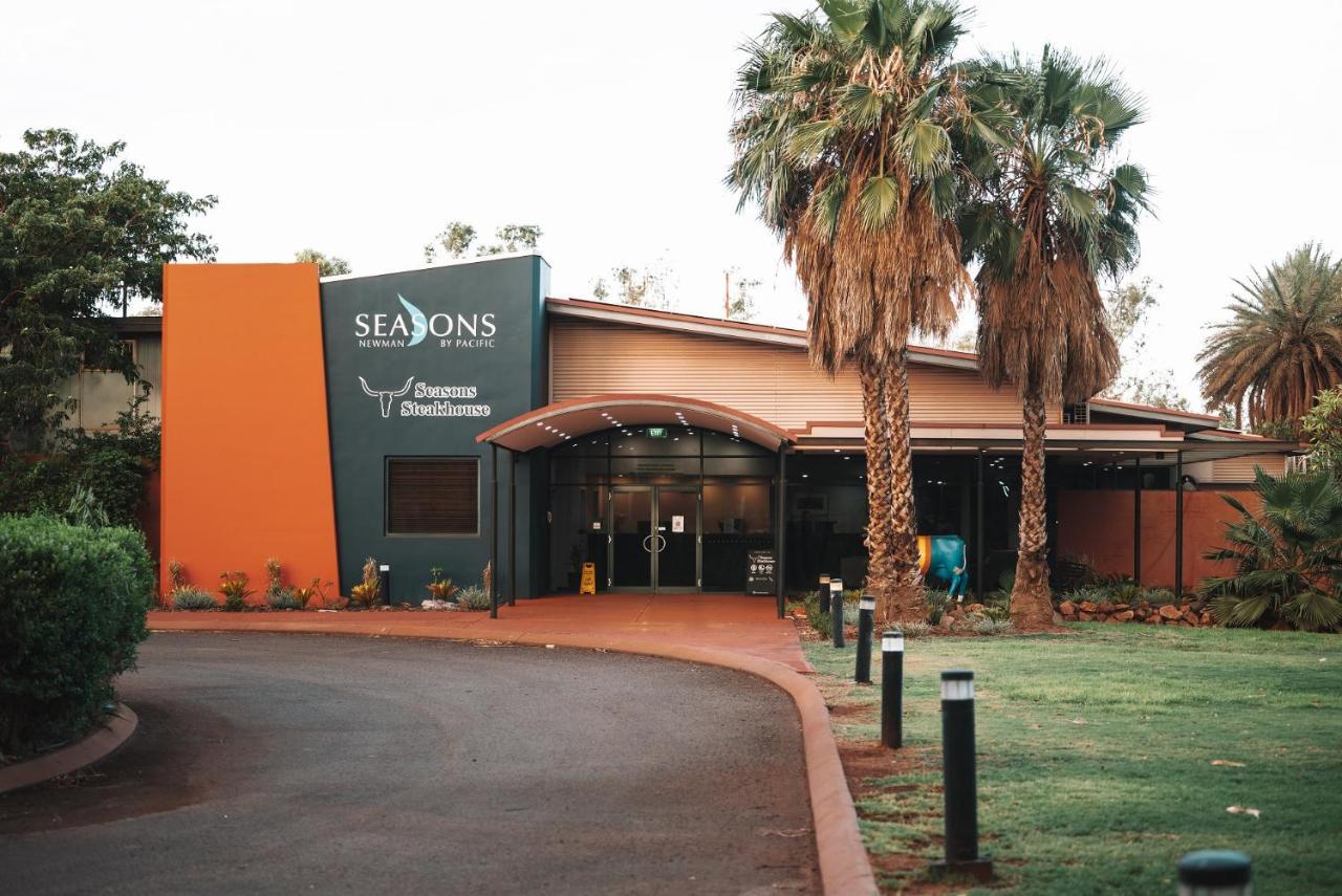 Seasons Hotel Newman Exterior foto